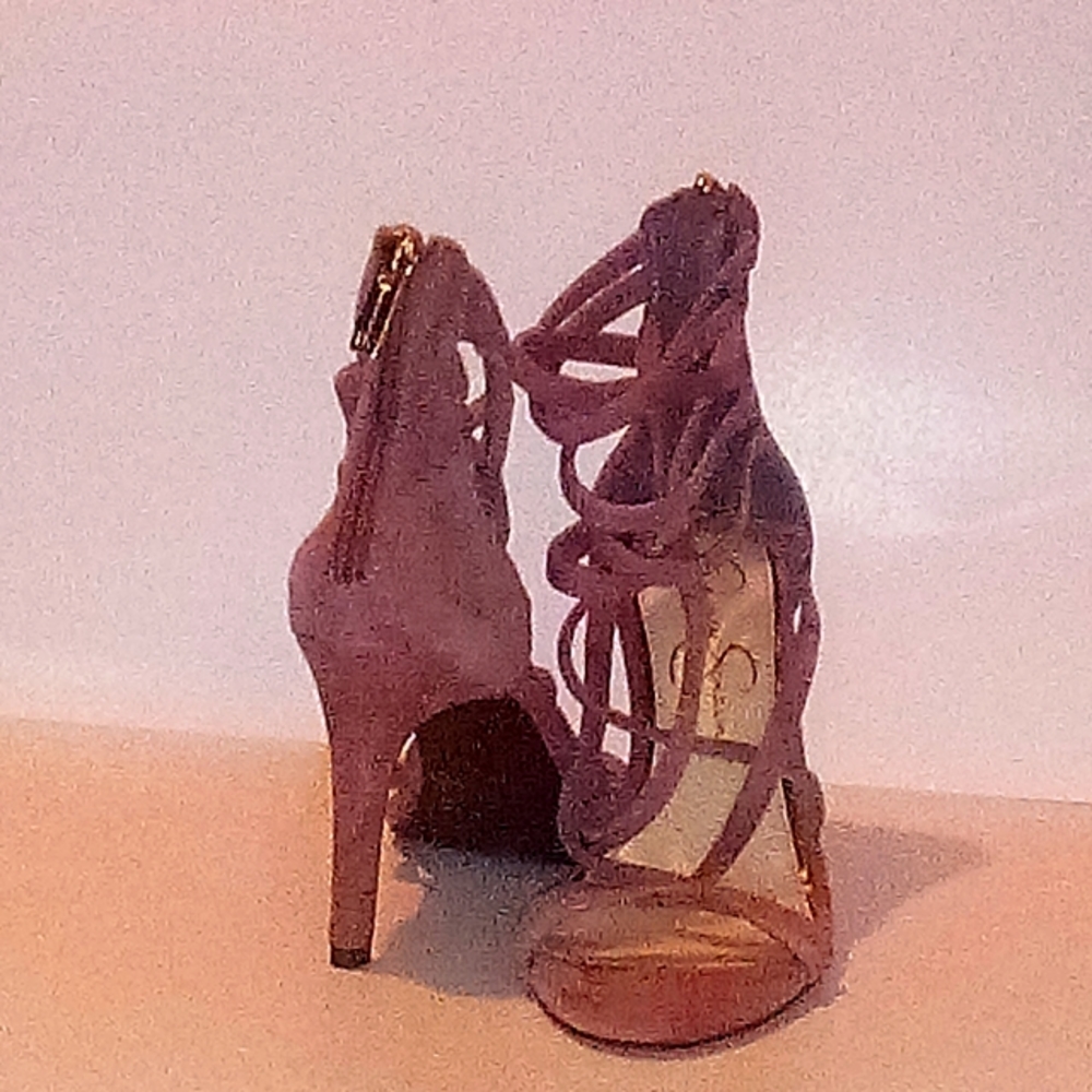 Jessica Simpson Women's Harmoni Caged Sandals